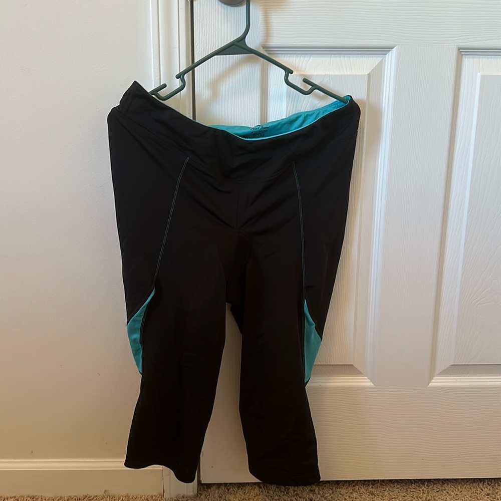 Pearl Izumi Select padded bike capris shorts